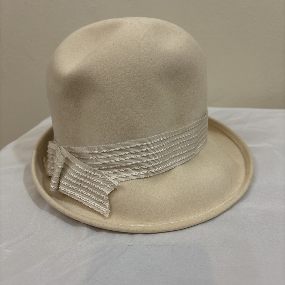 Vintage Ritz Hat Henry Pollock New York Cream Ribbon Ladies‎